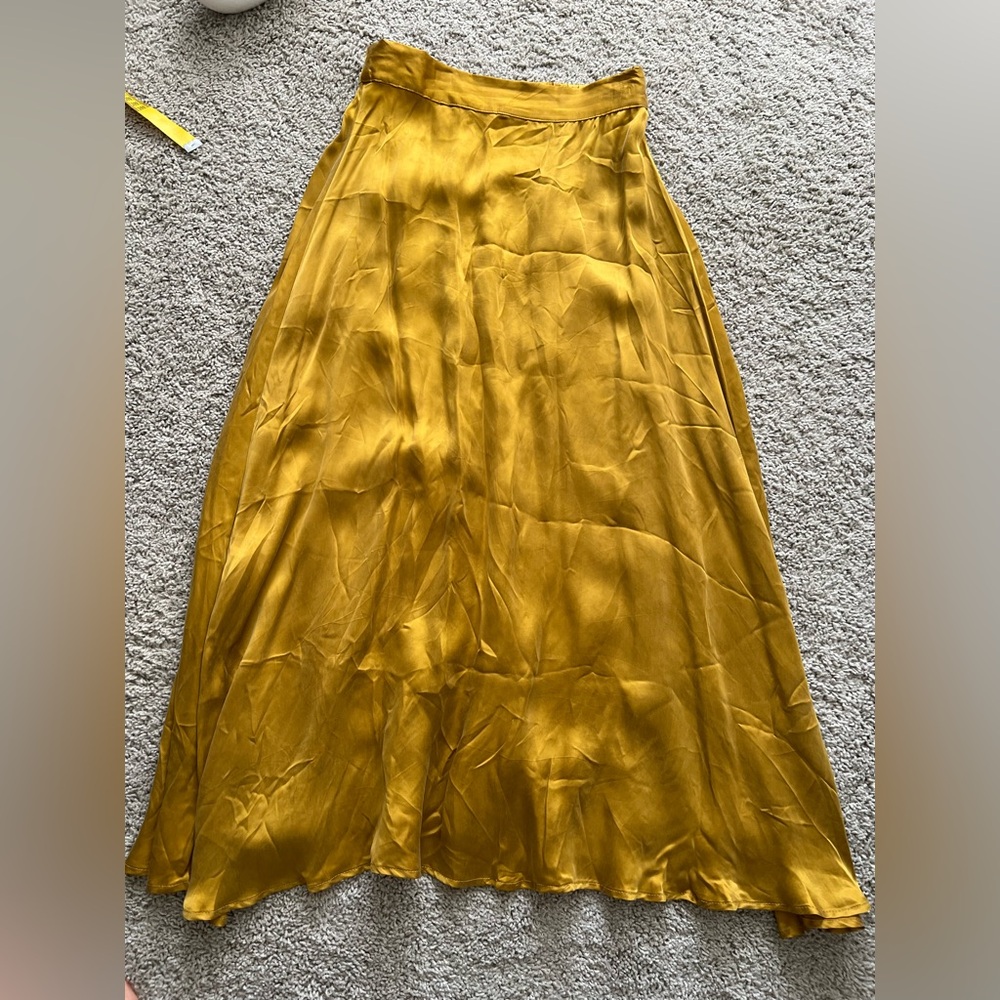 Amour Vert Gold Blaze Midi Skirt Yellow Cupro Silk- SUPER CUTE! - Picture 6 of 14